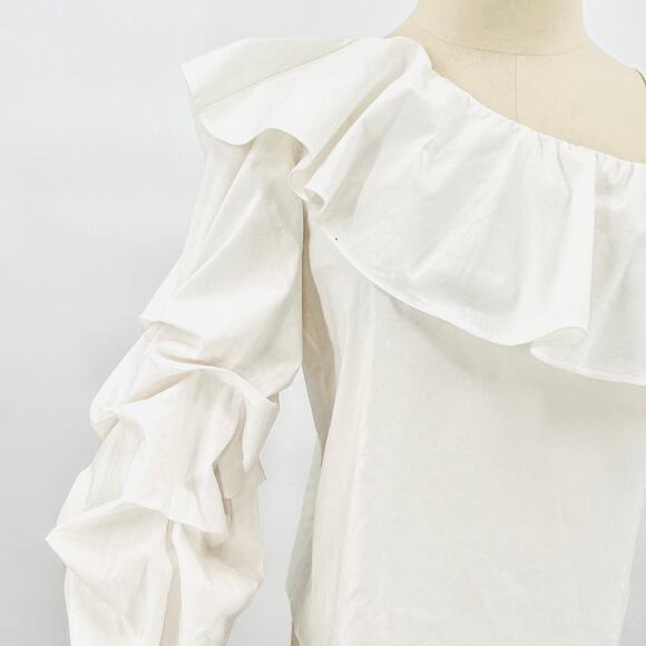 alice + olivia White Off-Shoulder Ruffle Statement Blouse Top - Picture 2 of 8